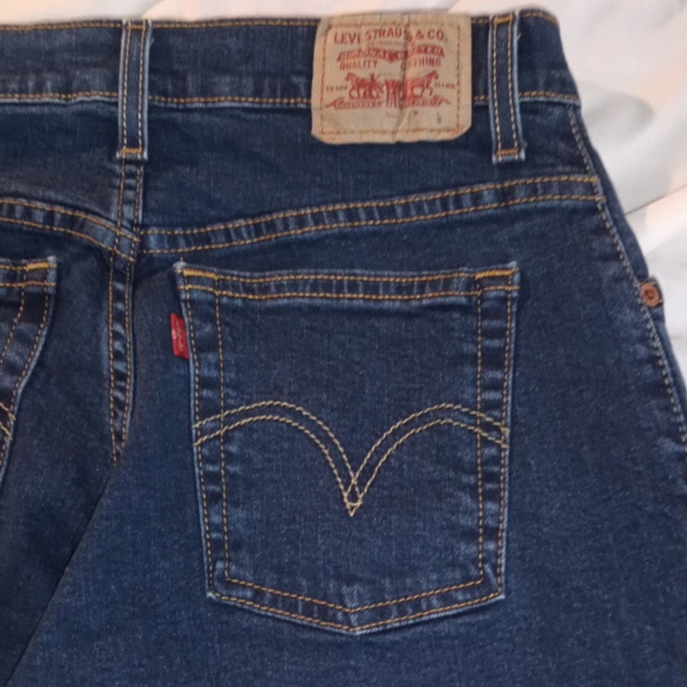 Vintage Levi's 550 Modified Classic Jeans Size 6